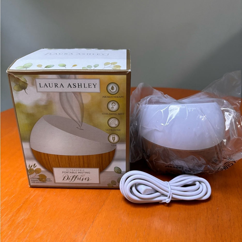 Laura Ashley portable misting diffuser